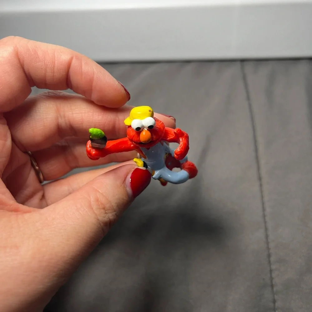 Vintage 90s‎ Sesame Street Painter Elmo Pencil Topper Muppets Collectible